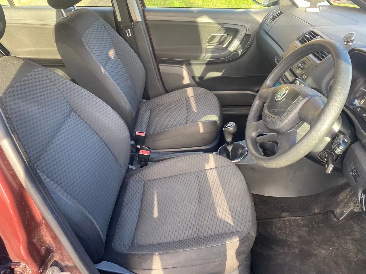 Skoda Fabia 2010 - Image 3