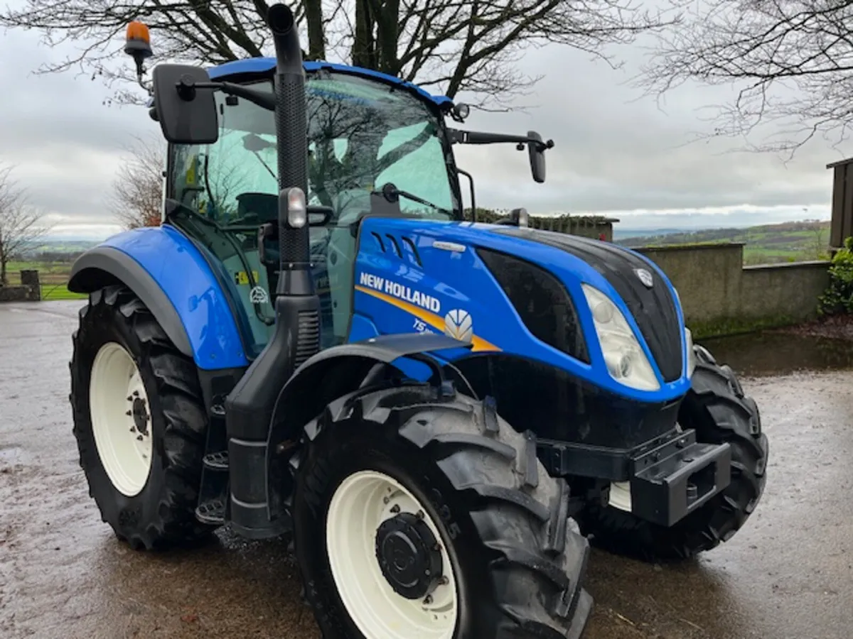 2017 New Holland T5.110 Electro-Command Tractor - Image 1