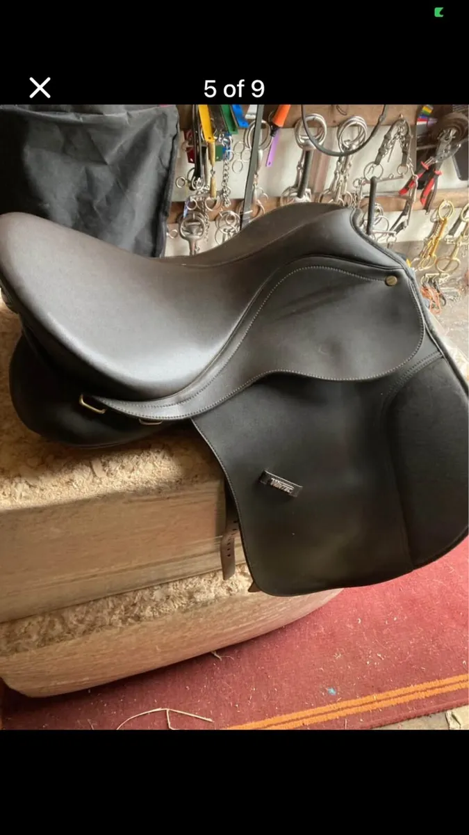 Wide Wintec saddle - Image 4