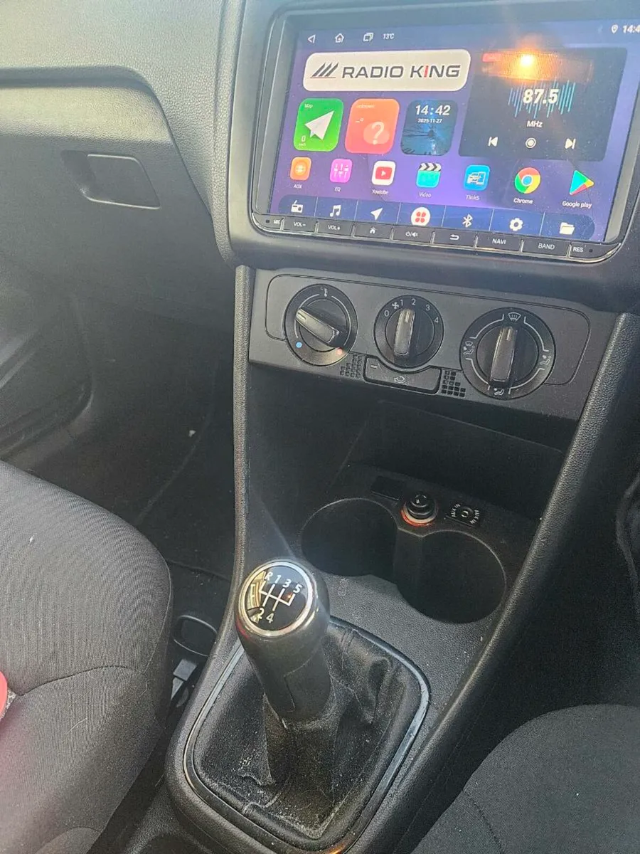 Volkswagen Polo - Image 4