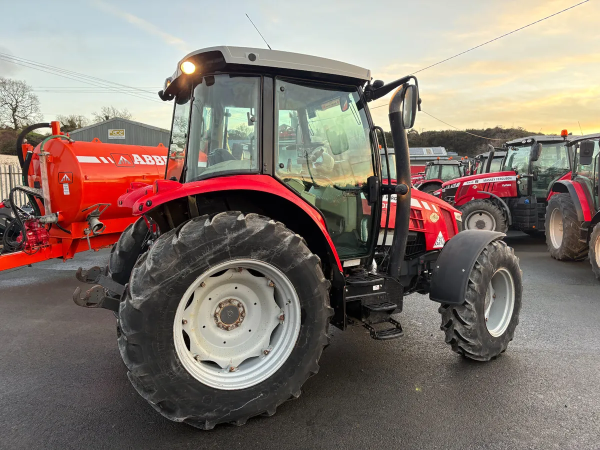 Massey Ferguson 5608 🔴STOCKMANS TRACTOR🔴 - Image 3