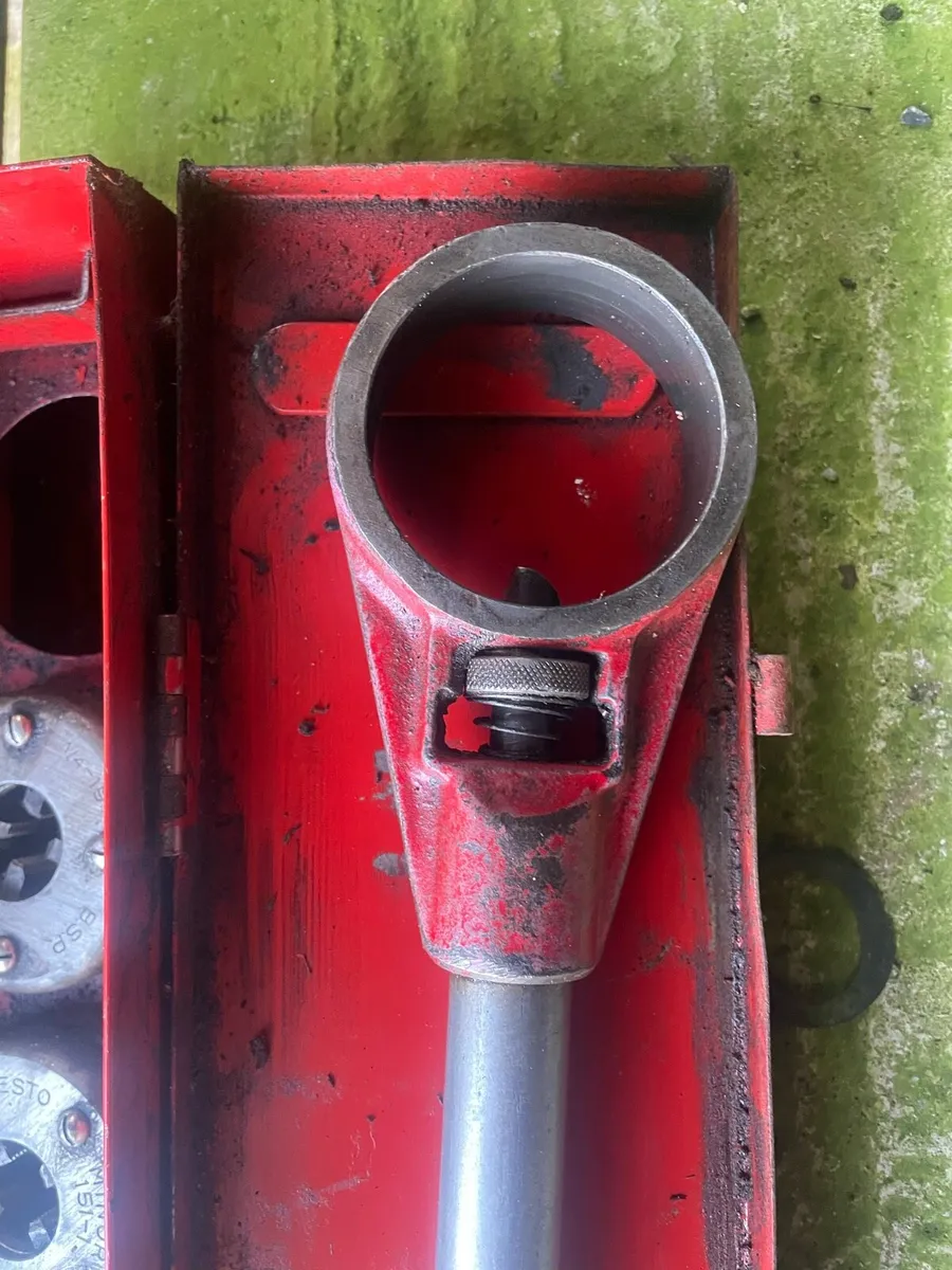 Pipe threaders - Image 3