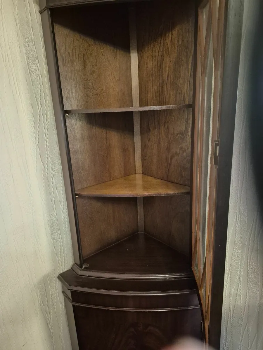 Glass Cabinet Corner - Image 1