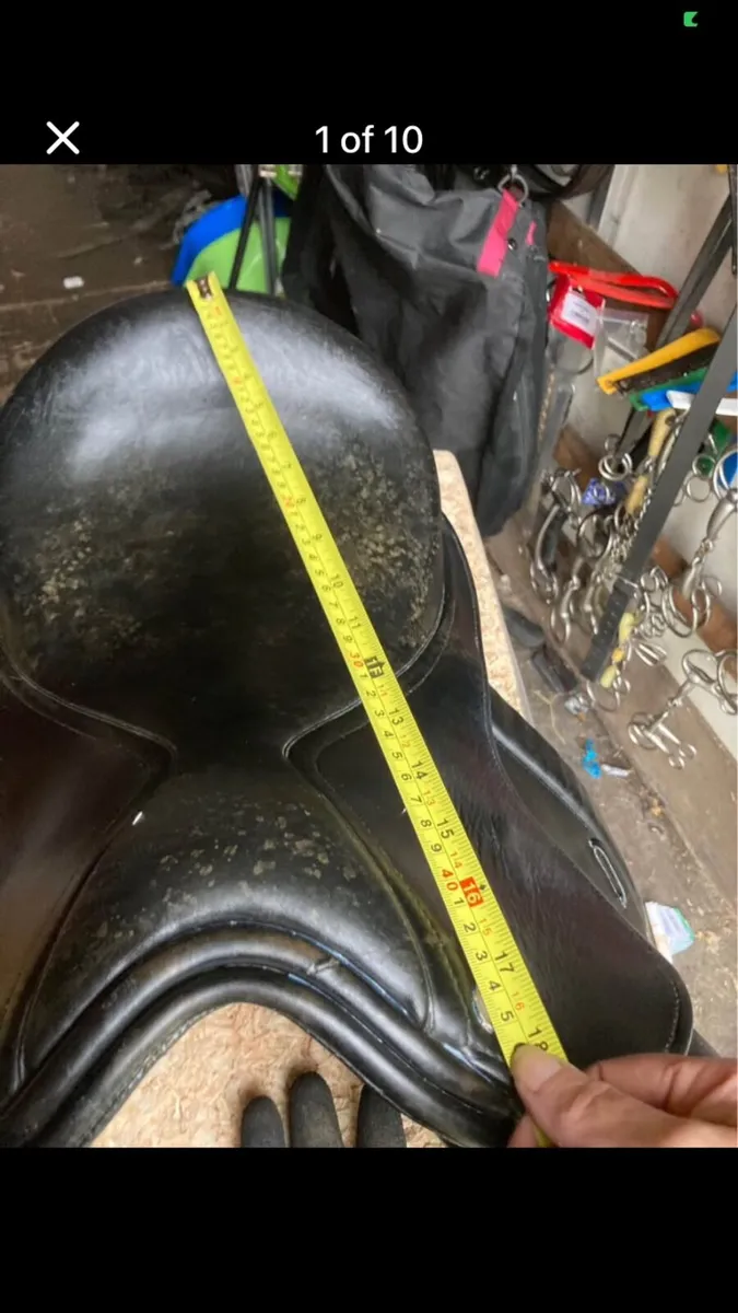 Black saddle - Image 1