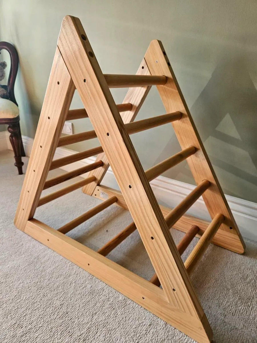 Climbing frame - Image 2