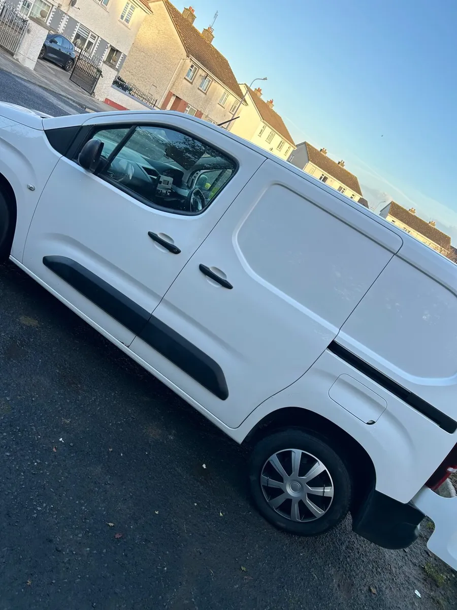 Peugeot Partner 2019 - Image 2