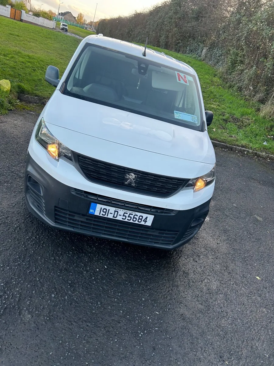 Peugeot Partner 2019 - Image 1