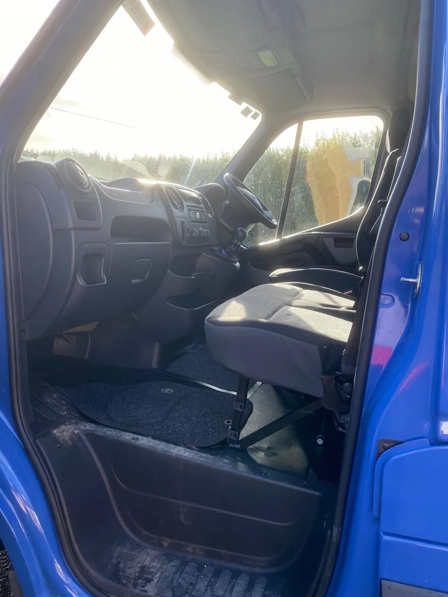 Nissan NV400 2018 - Image 3