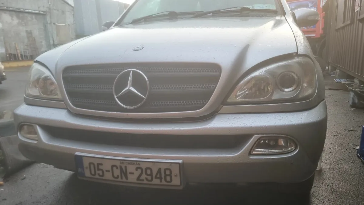 Mercedes-Benz M-Class 2005 - Image 4