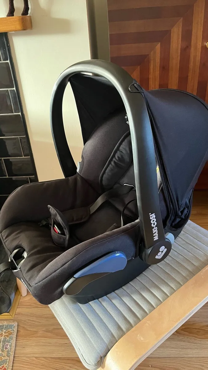 Car seat - Image 2