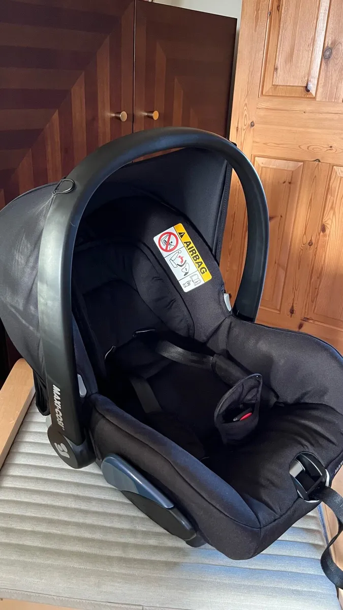 Car seat - Image 3