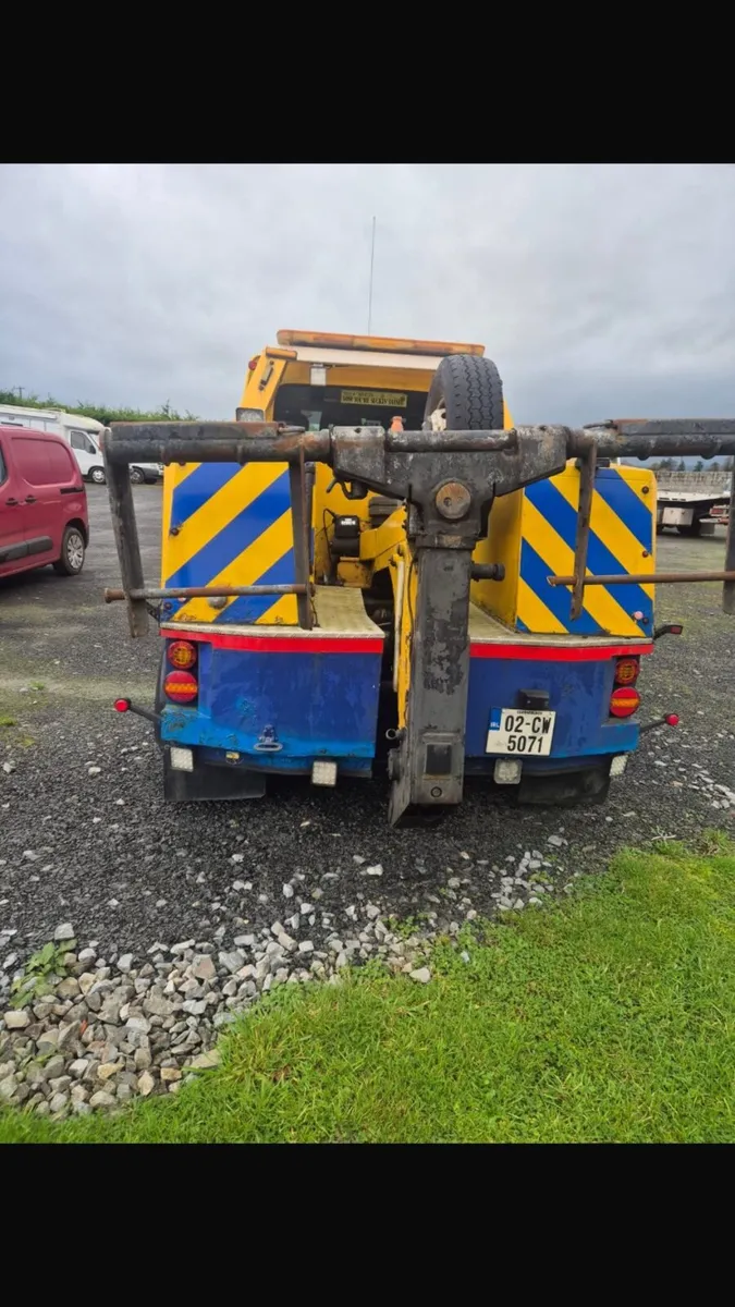 Iveco recovery truck - Image 2