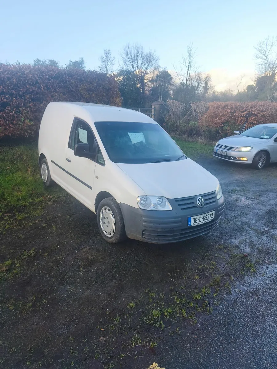 Volkswagen Caddy 2008 - Image 2