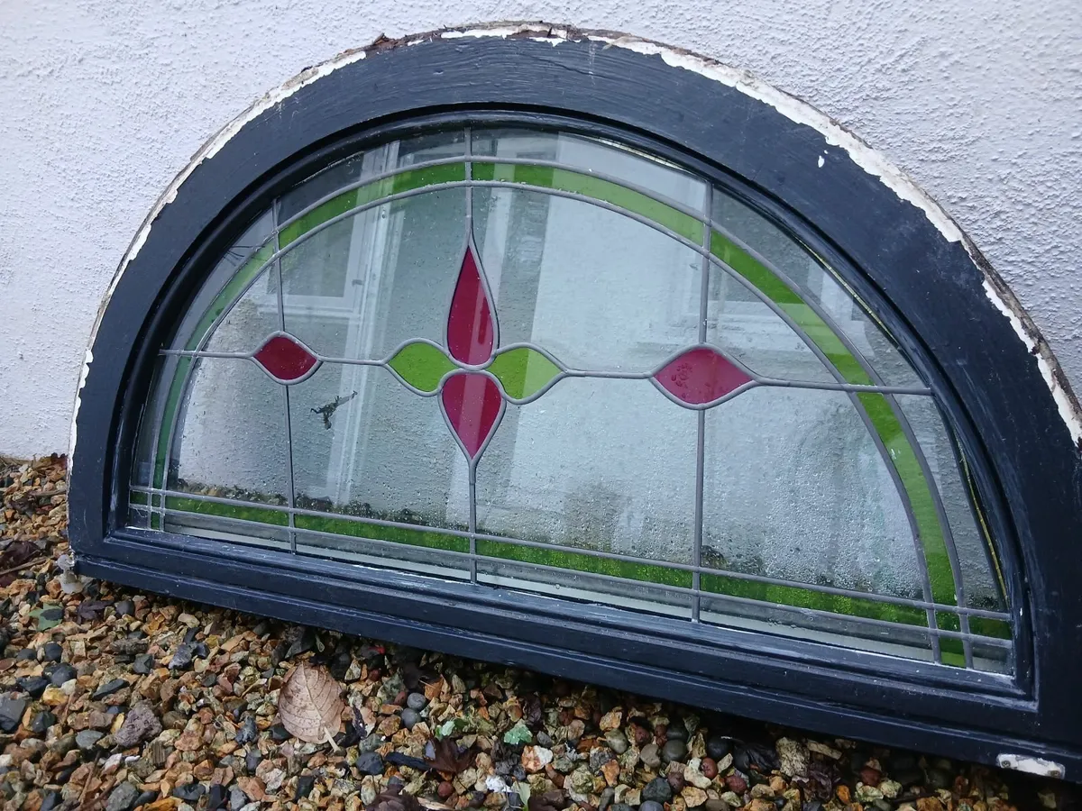 Front door fan light - Image 1