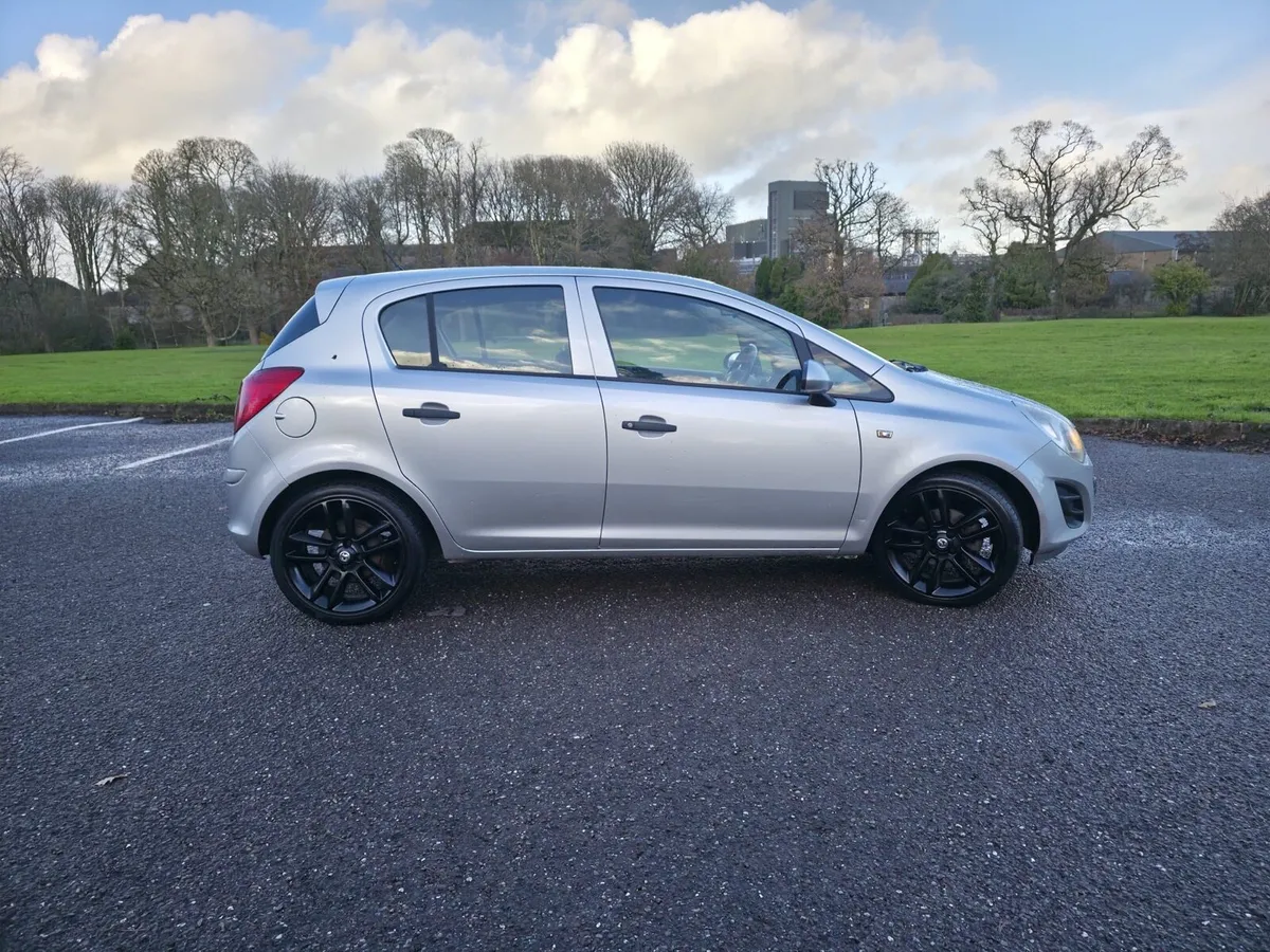 Corsa 11 with new nct 03/26 - Image 2