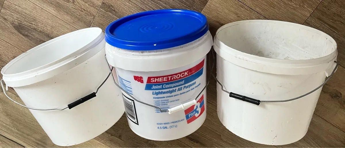 Any three for €10 - Image 2