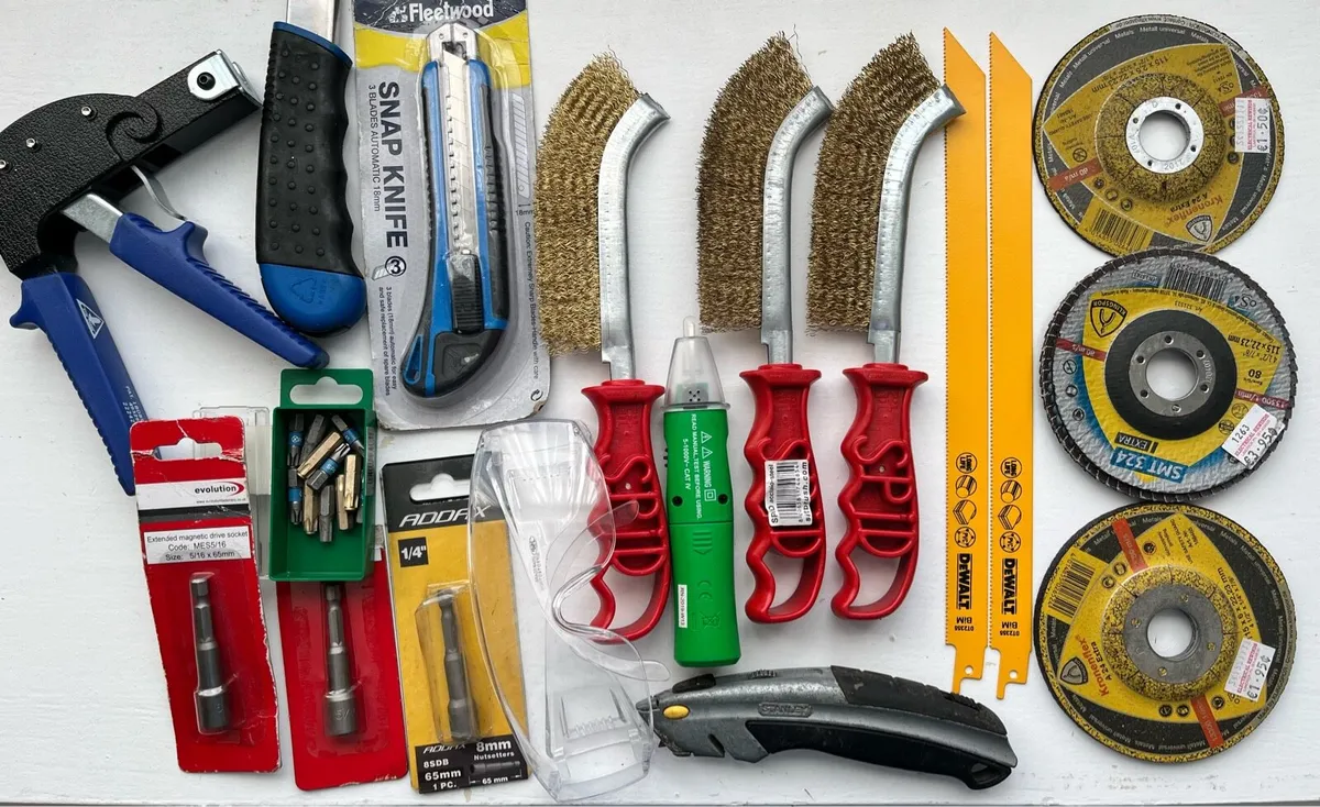 Any three for €10 - Image 3