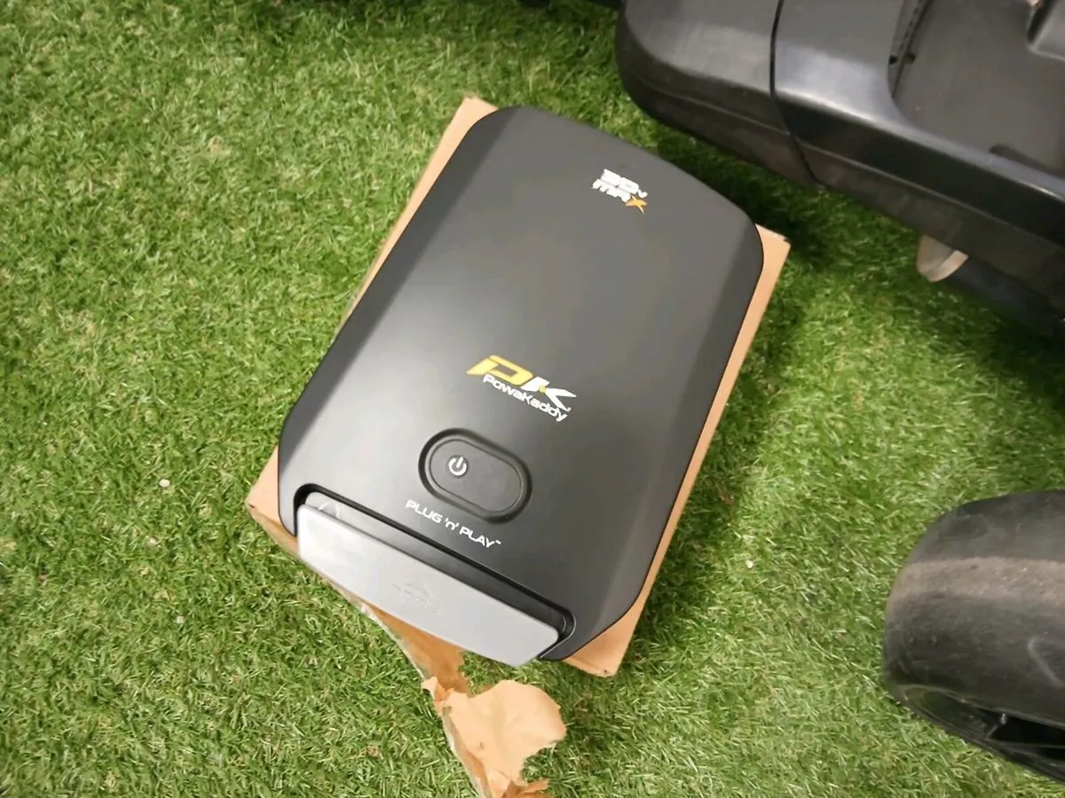 Powakaddy Fx1 and NEW lithium battery - Image 4