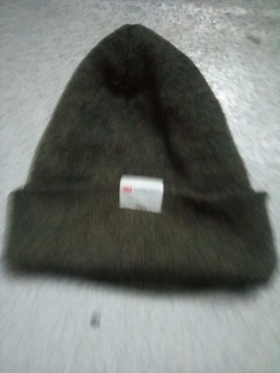 SIZE. 12.  WORK. BOOTS. . HAT.  AND   VIZZI.  VEST - Image 3