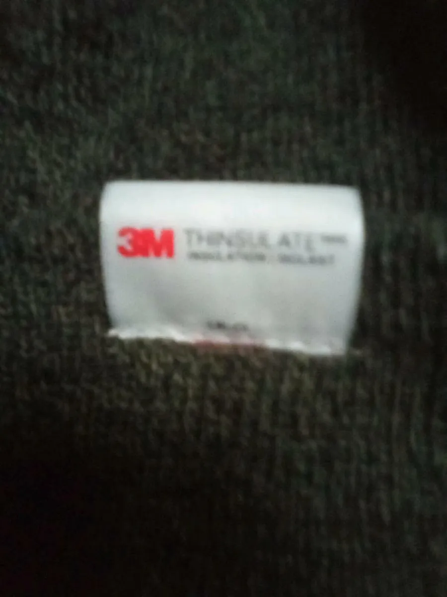 SIZE. 12.  WORK. BOOTS. . HAT.  AND   VIZZI.  VEST - Image 4