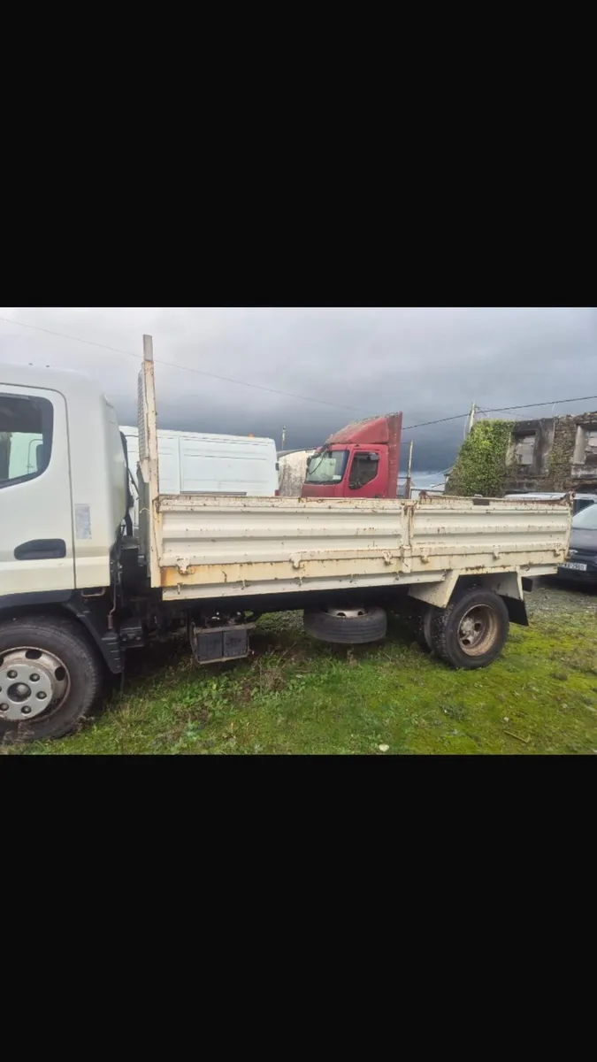 Mitsubishi canter - Image 2