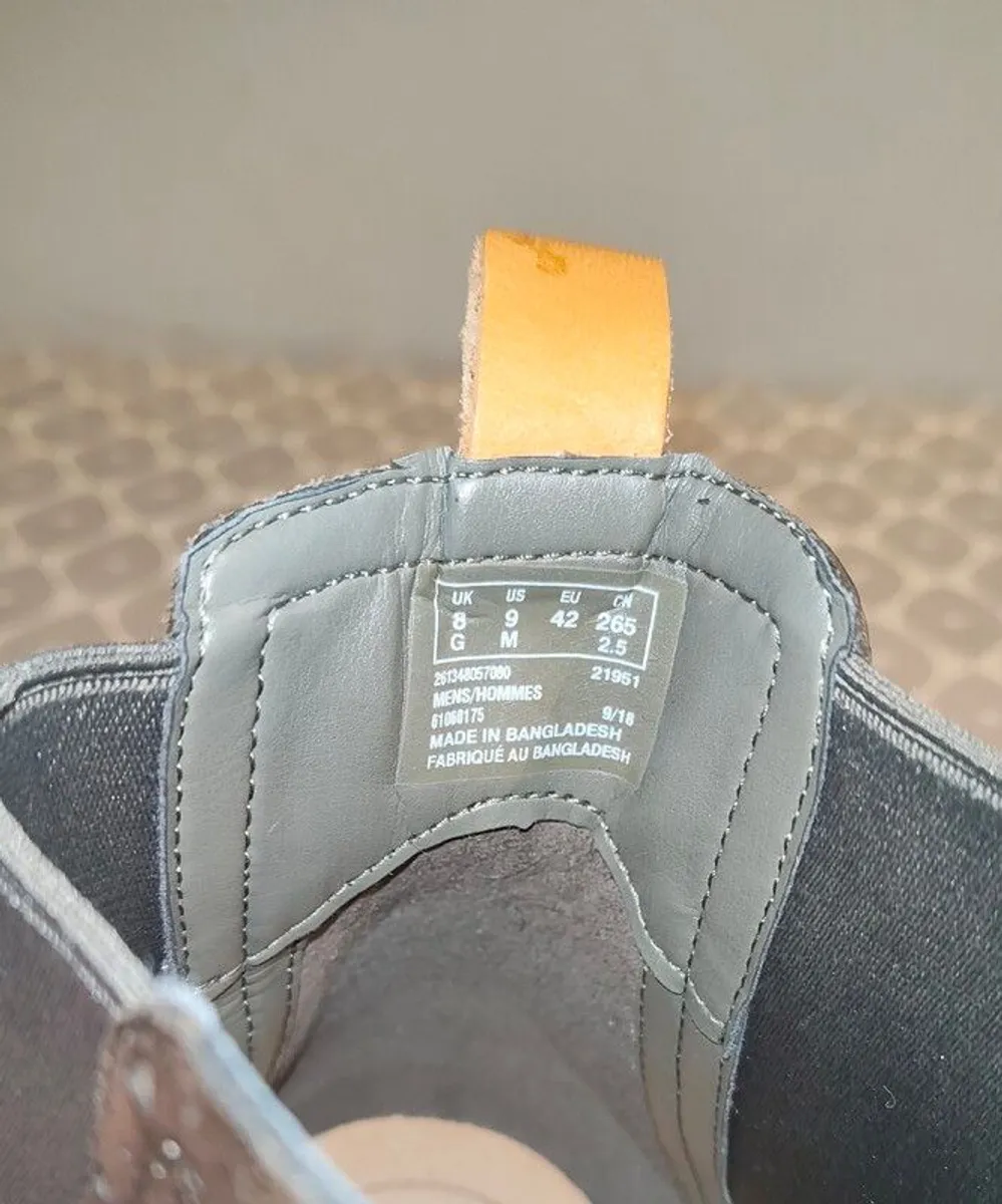 Clarks Chelsea boots - Image 4