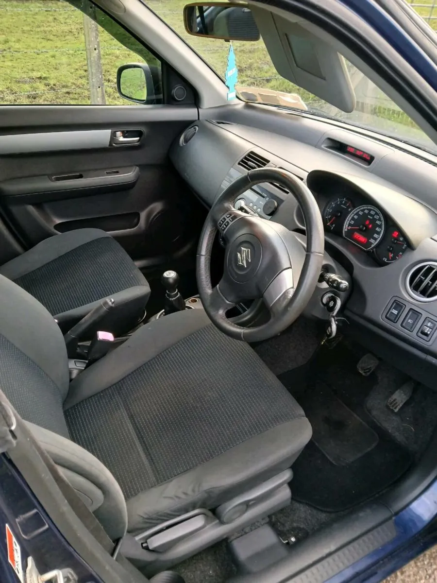 SUZUKI SWIFT NCT 3/26 TAX 12/25 - Image 4