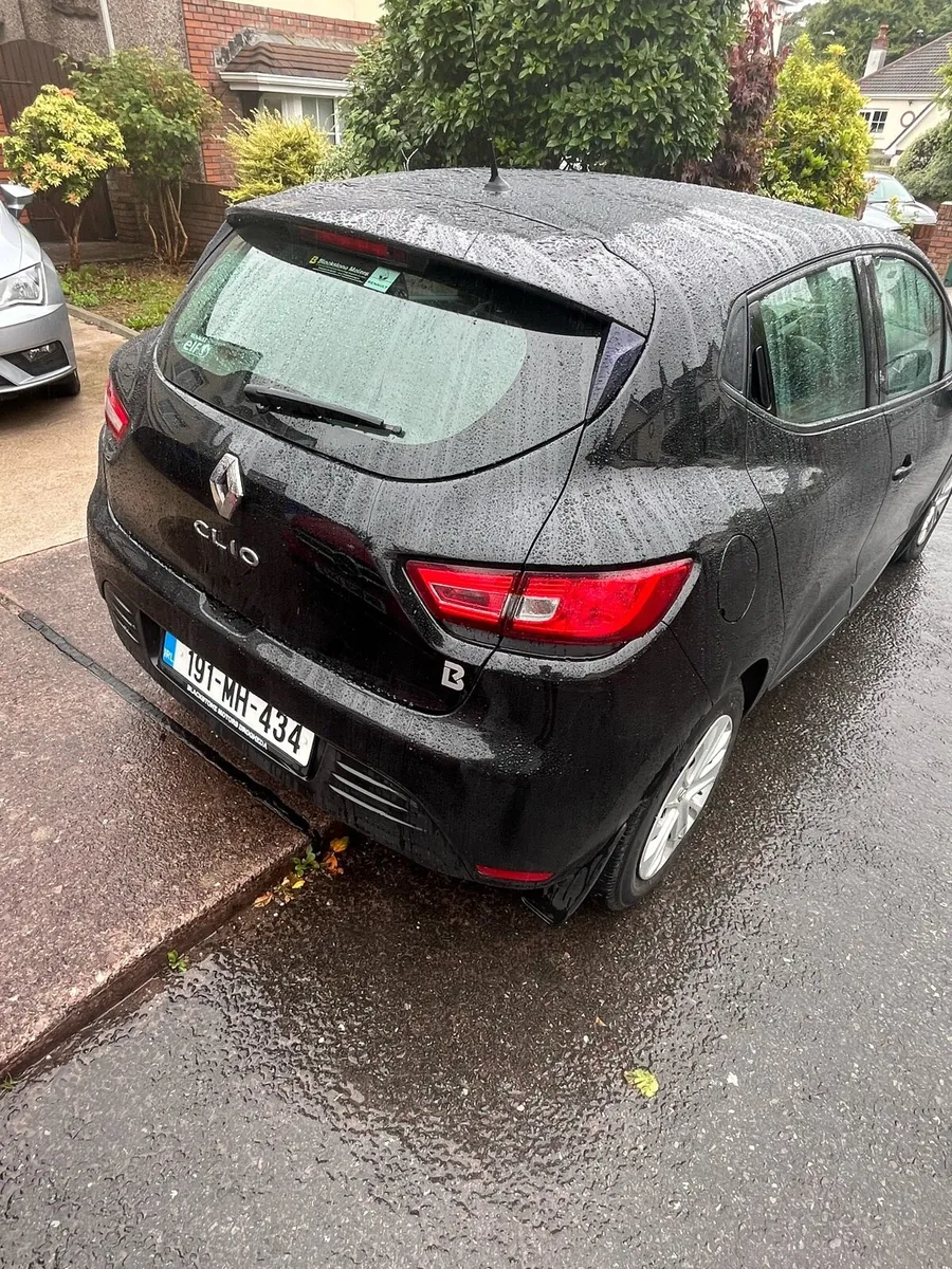 Renault Clio - Image 3