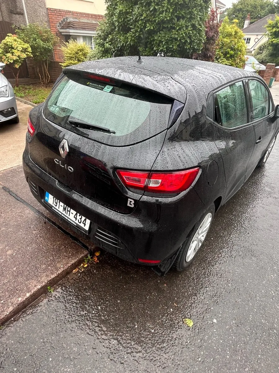 Renault Clio - Image 4