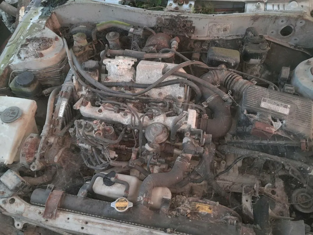 Toyota corolla 2.0L Diesel - Image 2