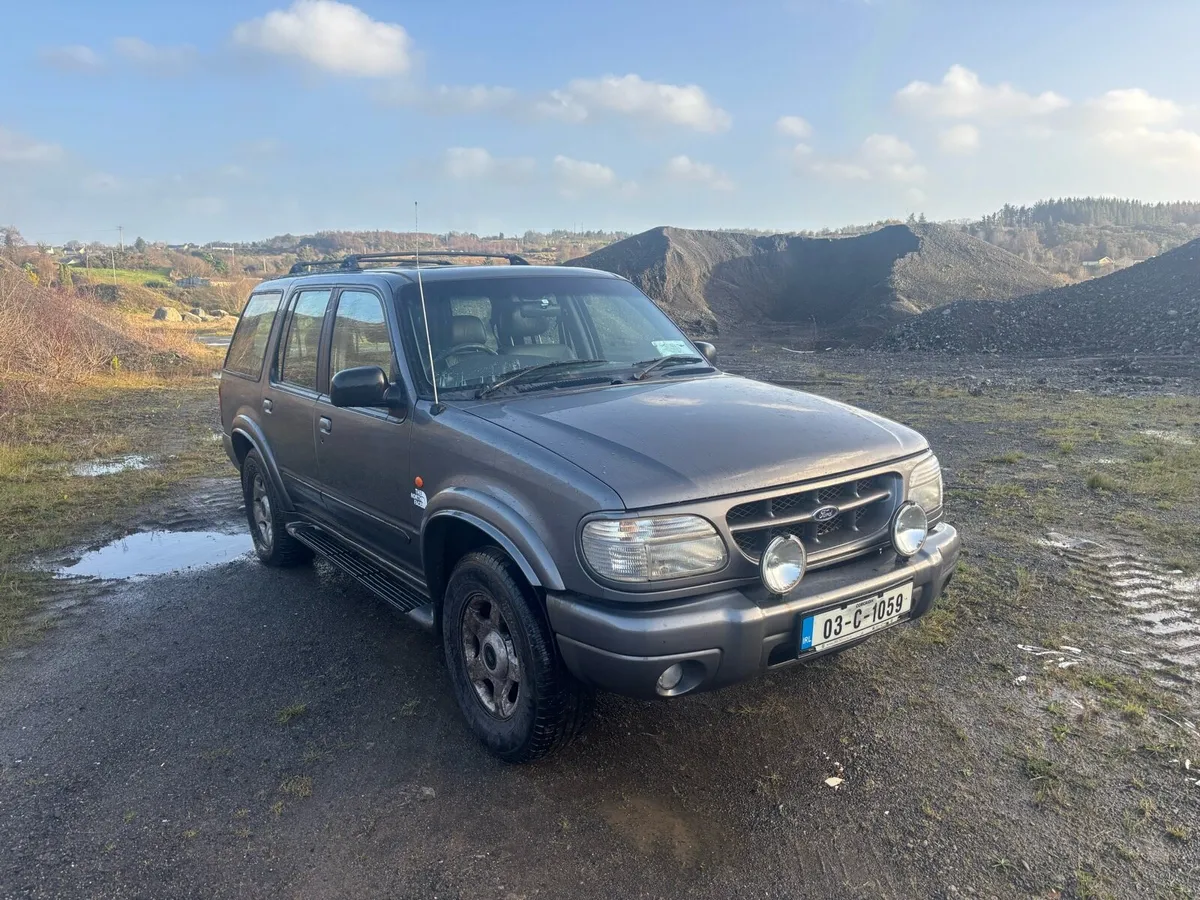 2003 Ford Explorer 4.0 V6 Petrol Automatic - Image 1