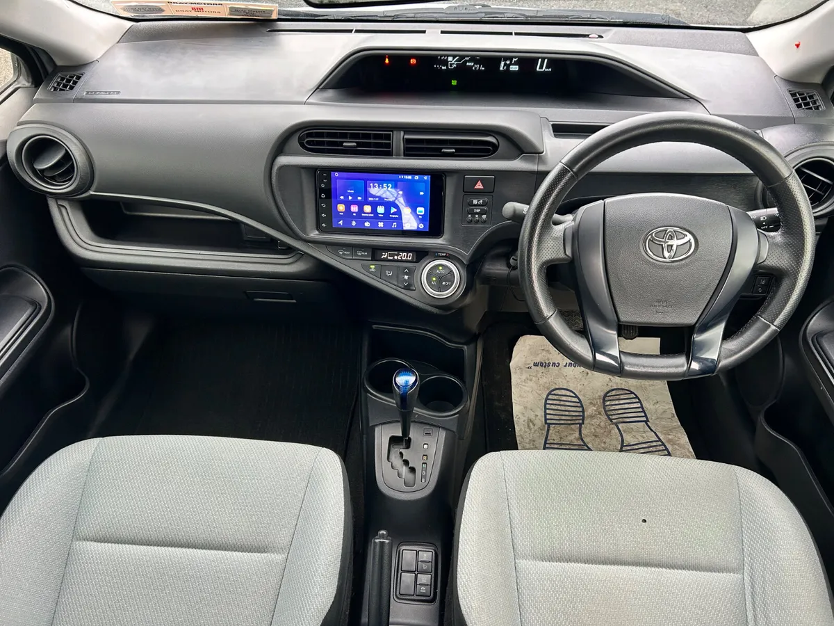 2016 TOYOTA AQUA PETROL HYBRID AUTO LOW KMS - Image 2