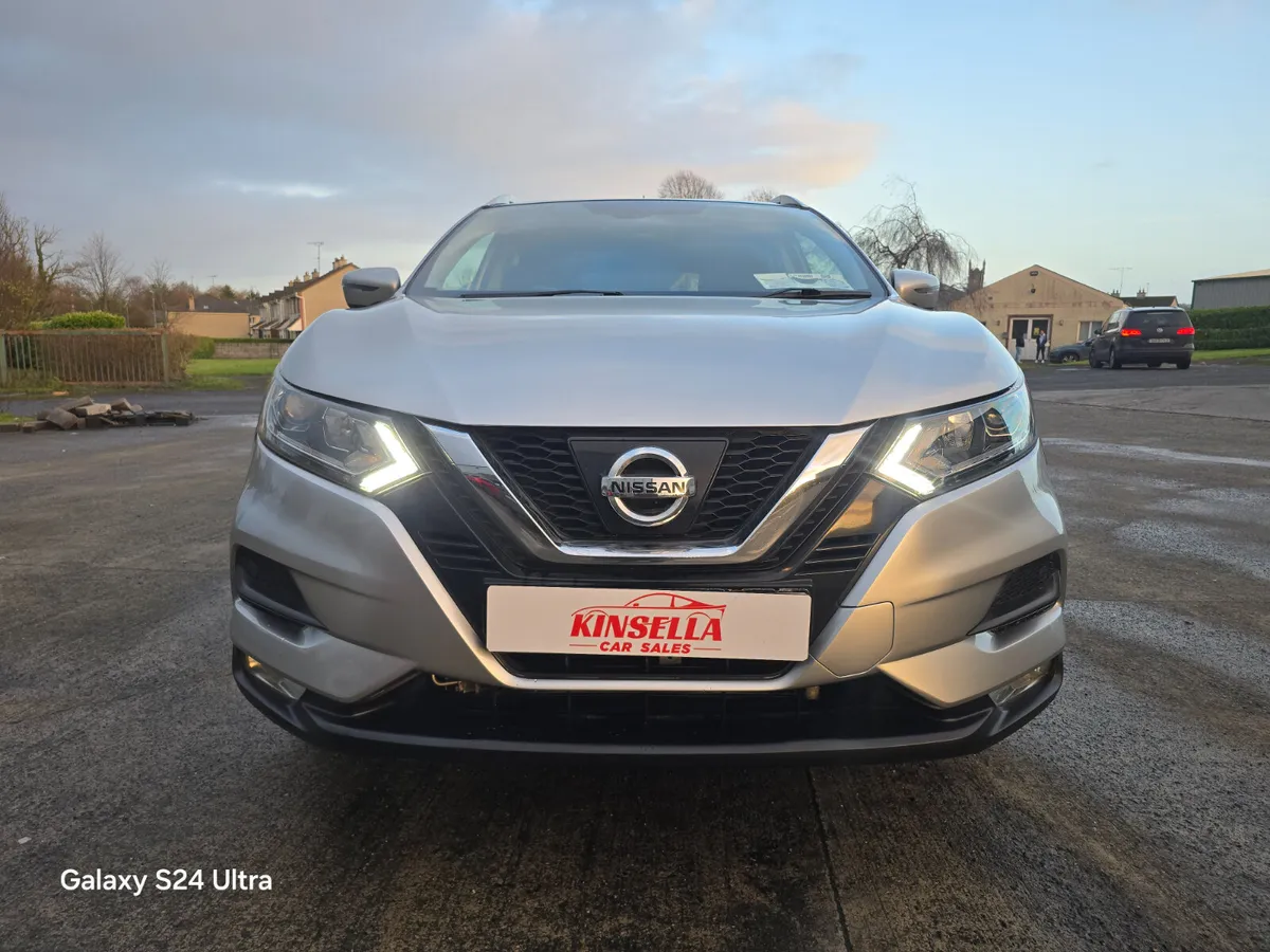 Nissan Qashqai 1.5 DCT SE AUTOMATIC - Image 2