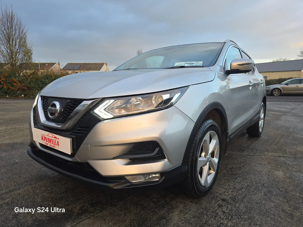 Nissan Qashqai 1.5 DCT SE AUTOMATIC - Image 1