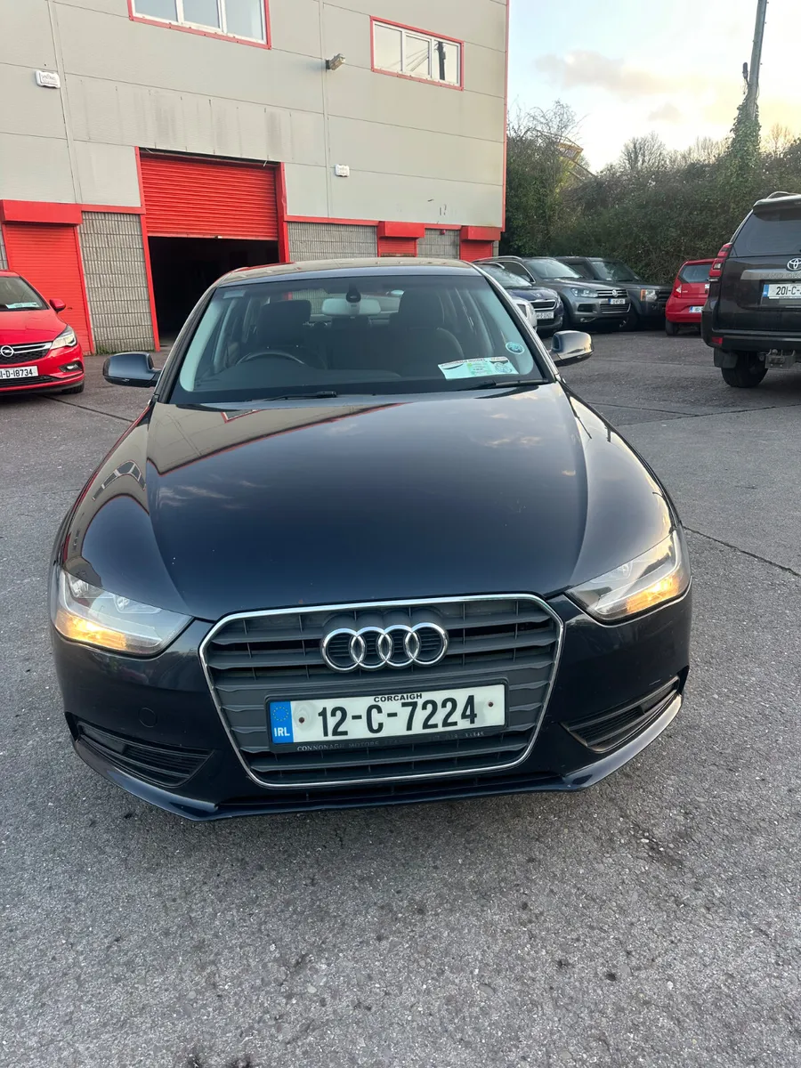 2012 Audi A4 - Image 2