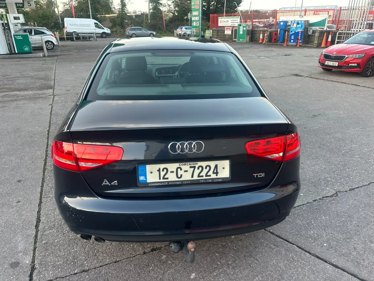 2012 Audi A4 - Image 4