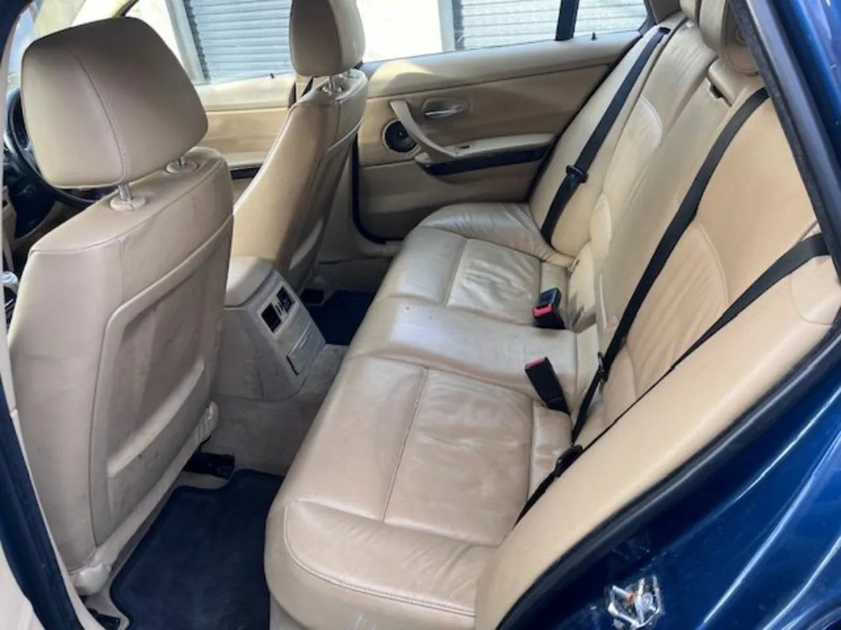 2007 BMW 320i SE Touring (E91) Estate - Image 3