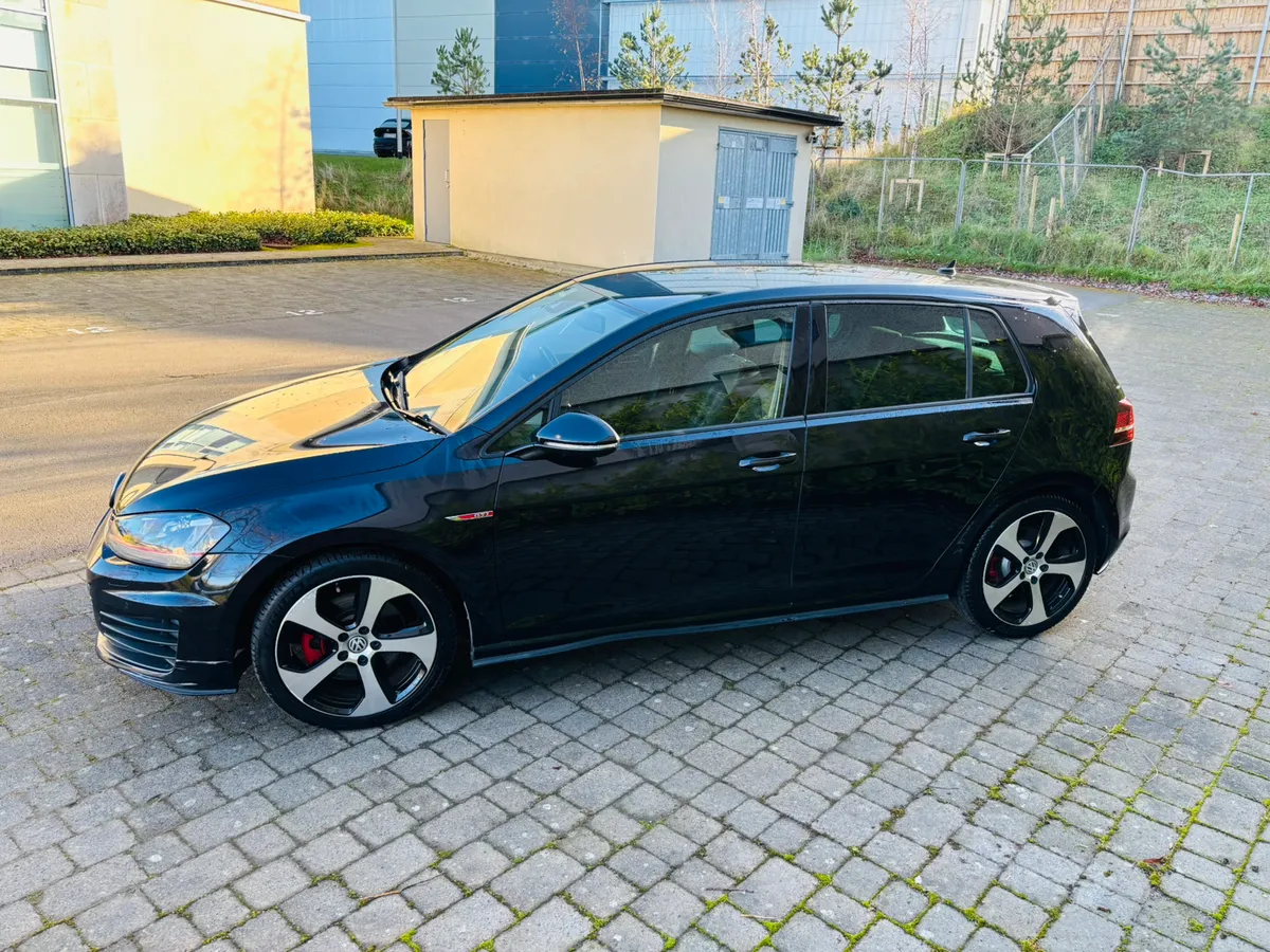 2015 152 VOLKSWAGEN GOLF GTI 2.0 TSI DSG AUTO - Image 2
