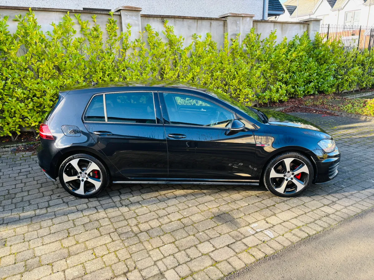 2015 152 VOLKSWAGEN GOLF GTI 2.0 TSI DSG AUTO - Image 4