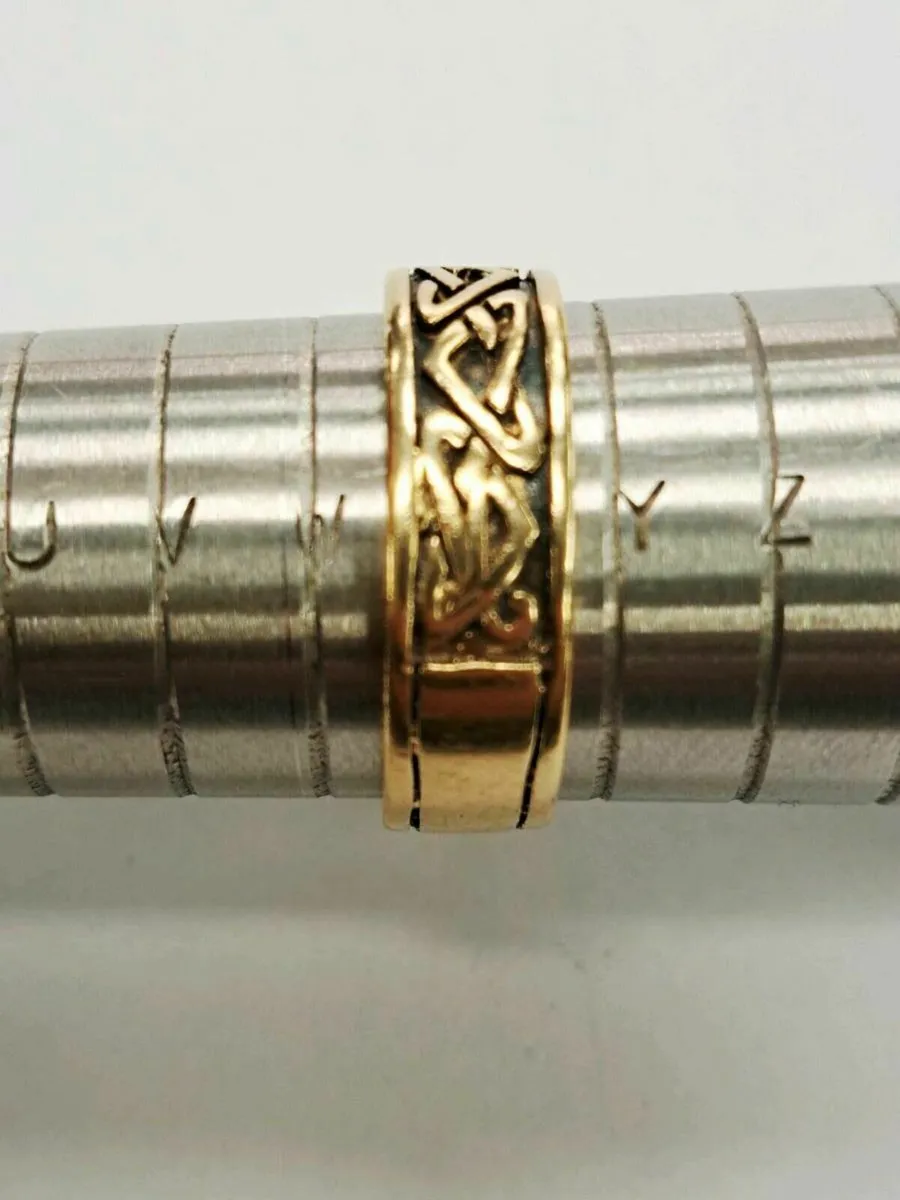 9K Gold Celt Ring 9CT - Image 3
