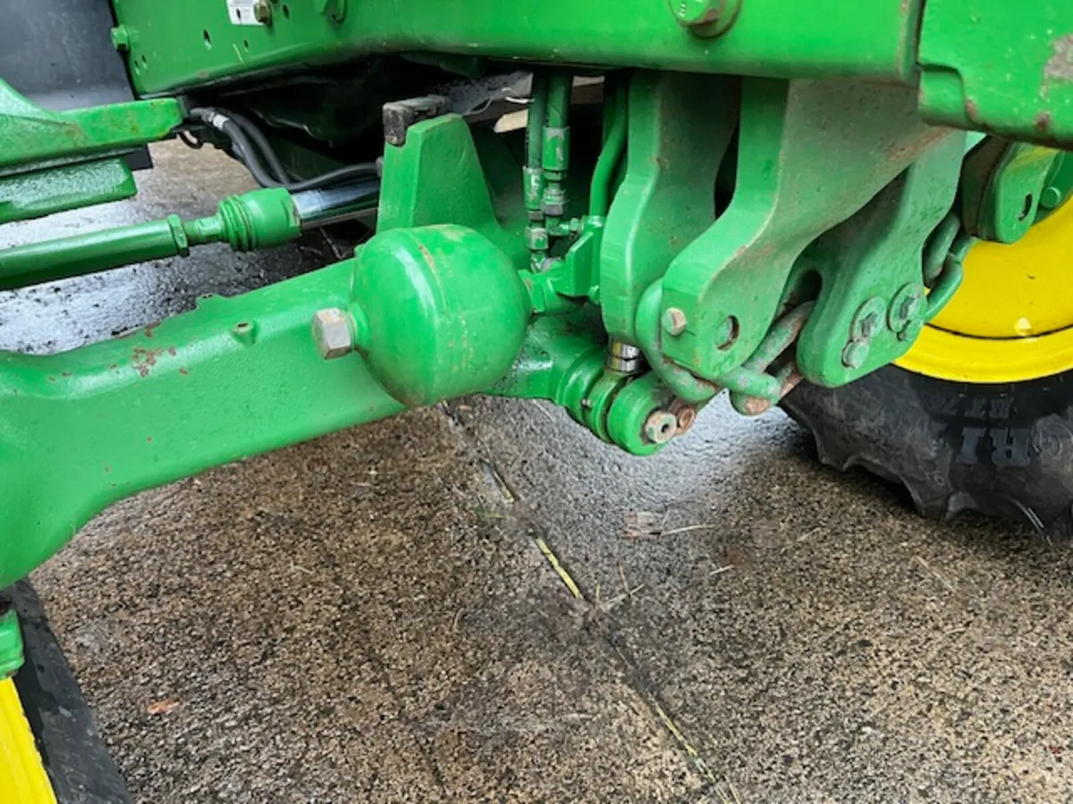 2013 John Deere 6115R with TLS Suspension Tractor - Image 3