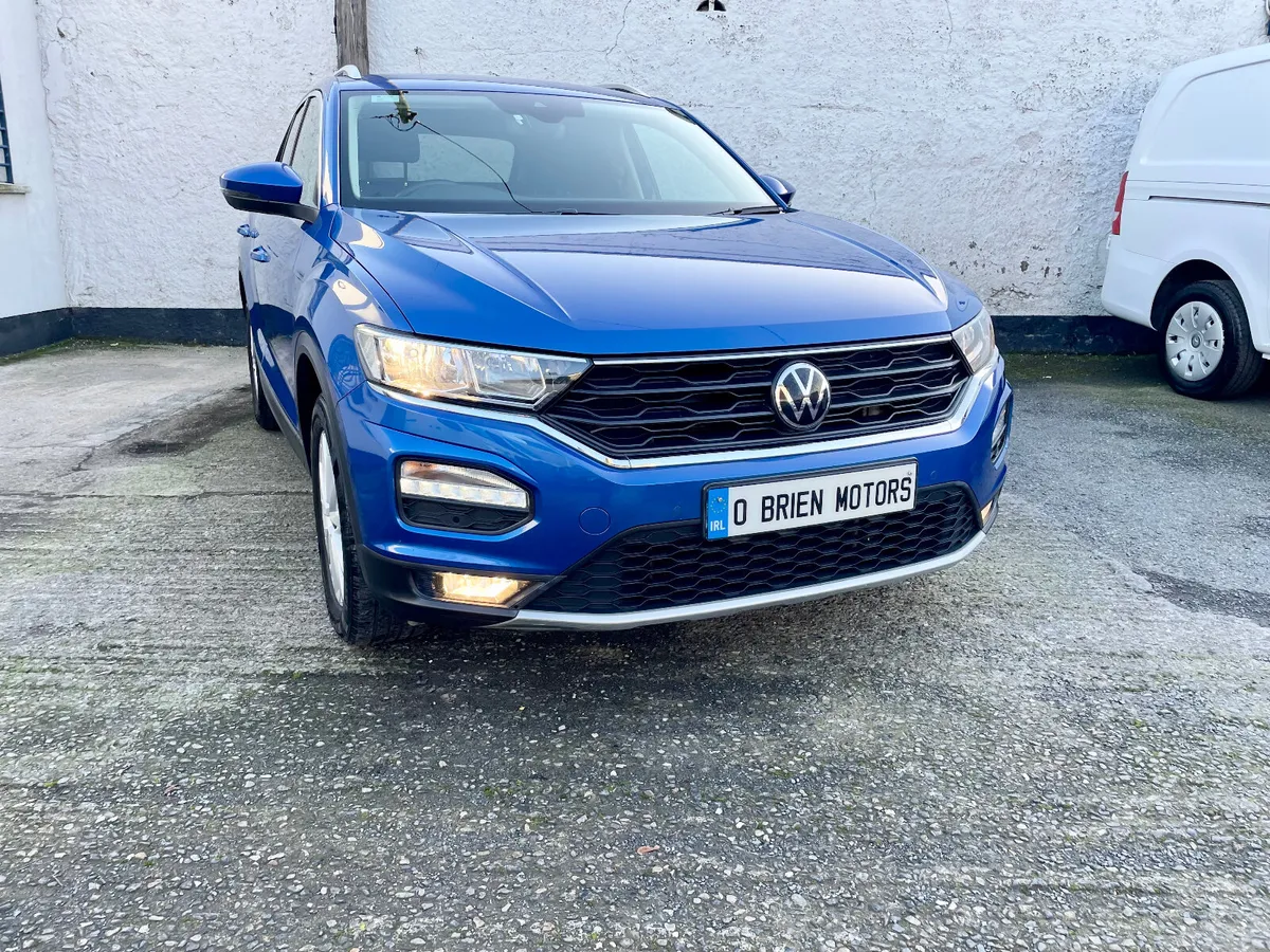 Volkswagen T-Roc 2.0TDI 2 SEAT COMMERCIAL VAN,2021 - Image 1