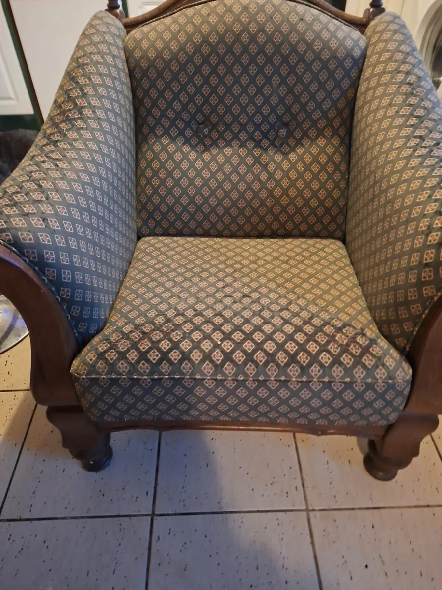 Armchair - Image 1