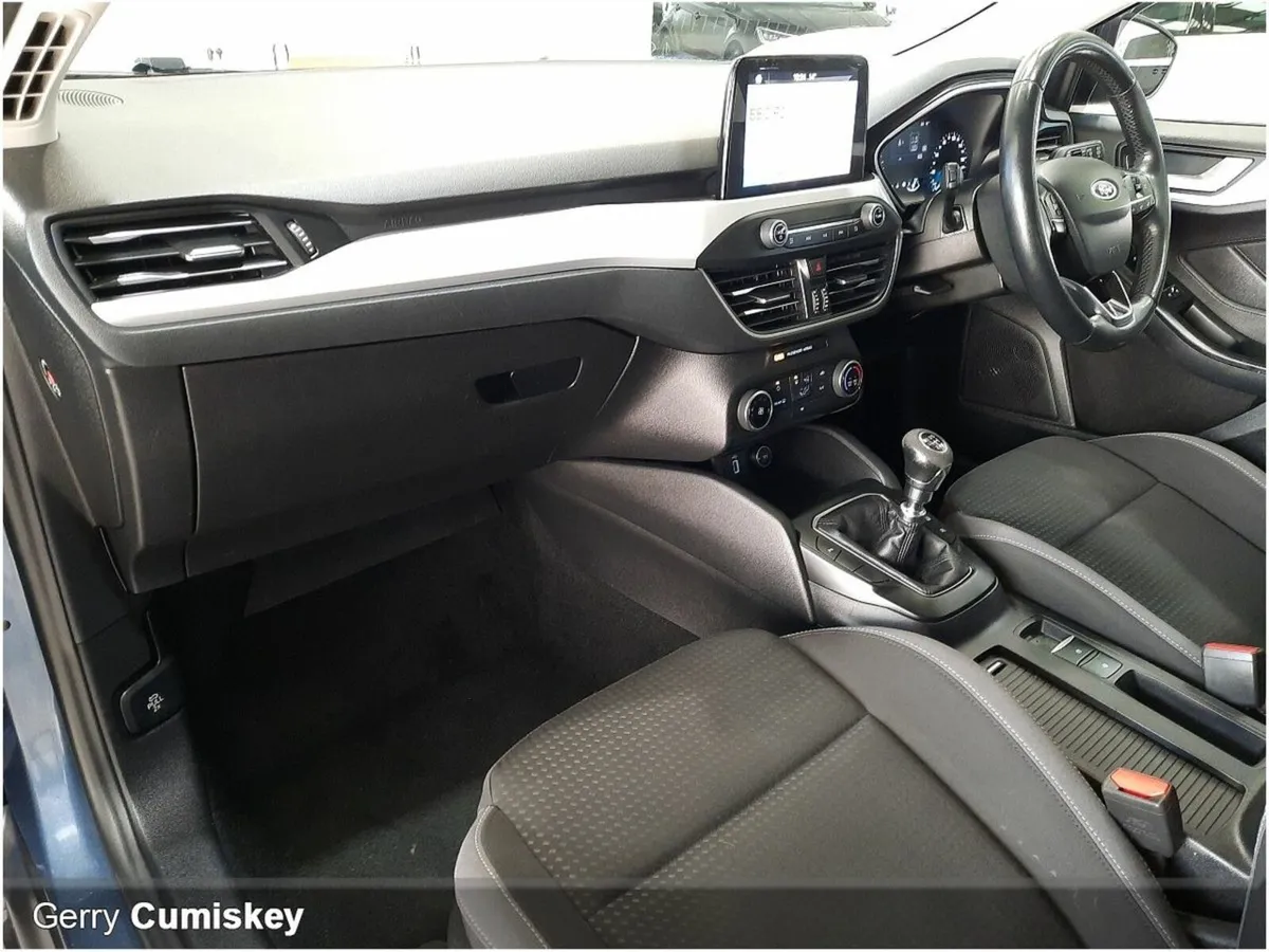 Ford Focus Zetec |  1.5 TDCi 120PS - Image 4