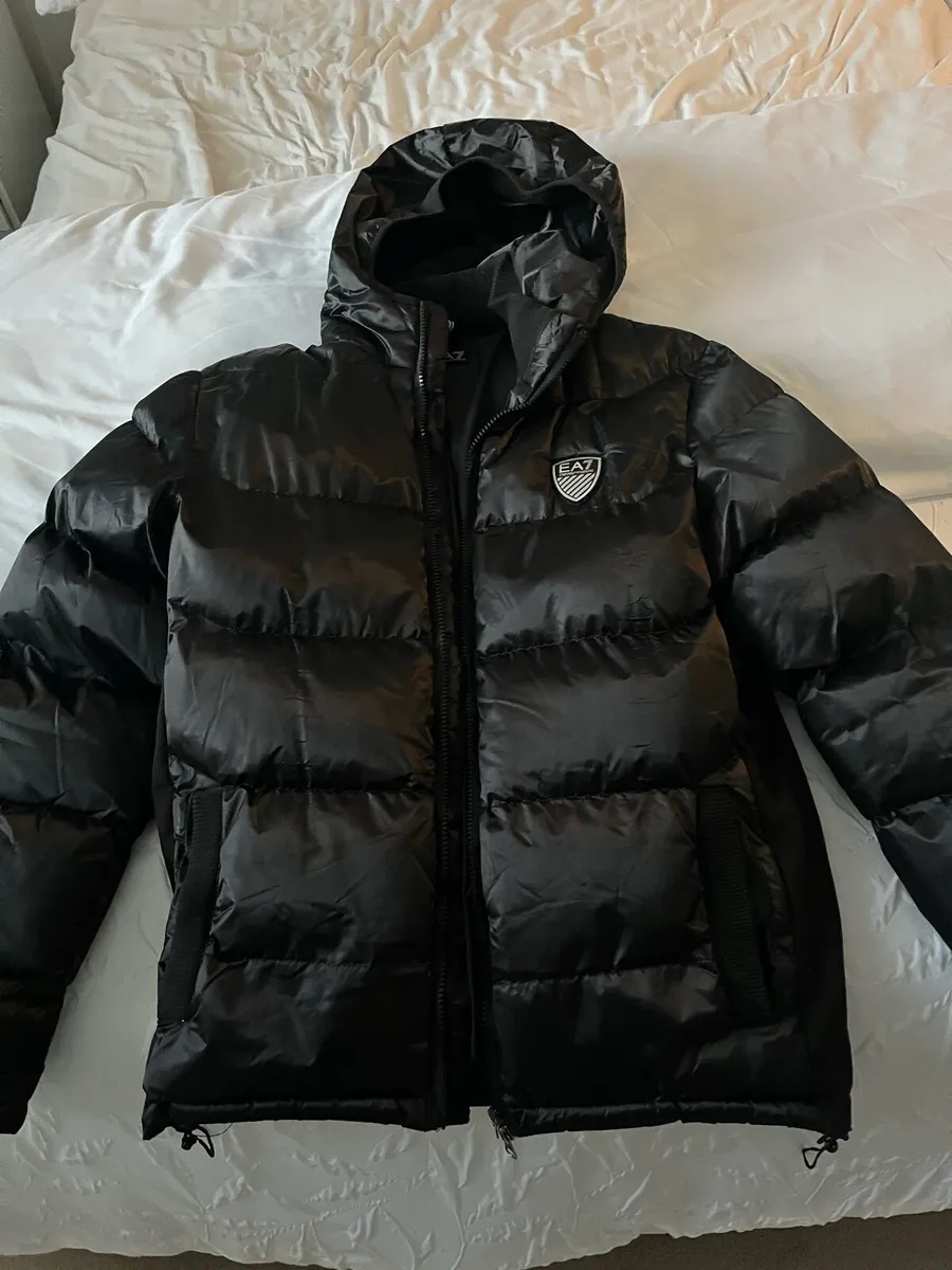 Authentic Armani puffer jacket - Image 3