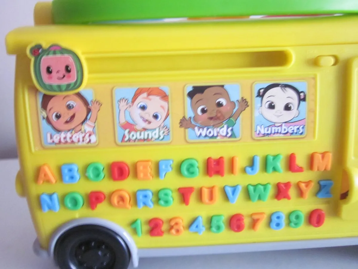 CoComelon  Learning Bus, Lights/Music /Sounds - Image 3