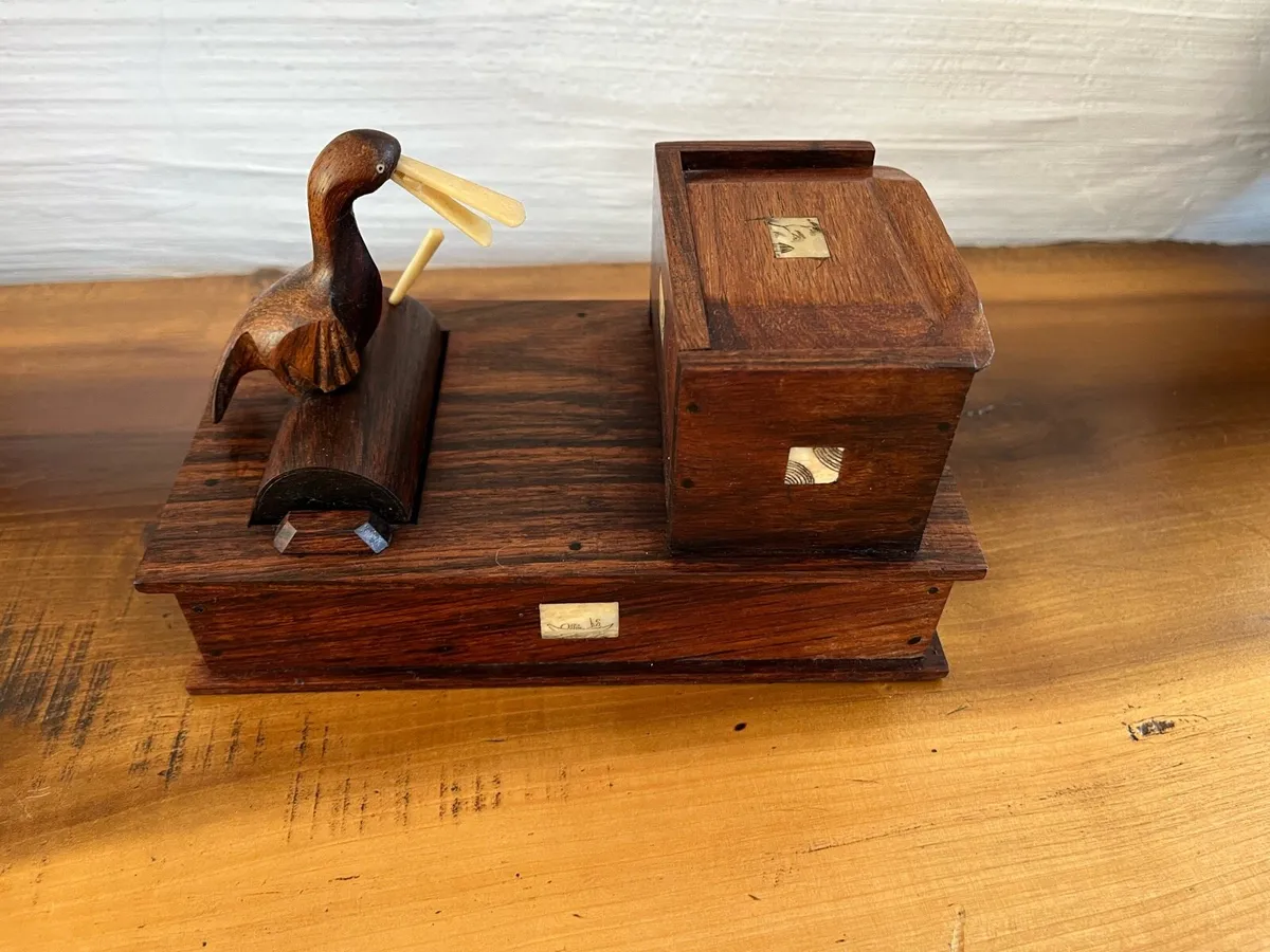 Vintage Cigarette Dispenser - Image 1