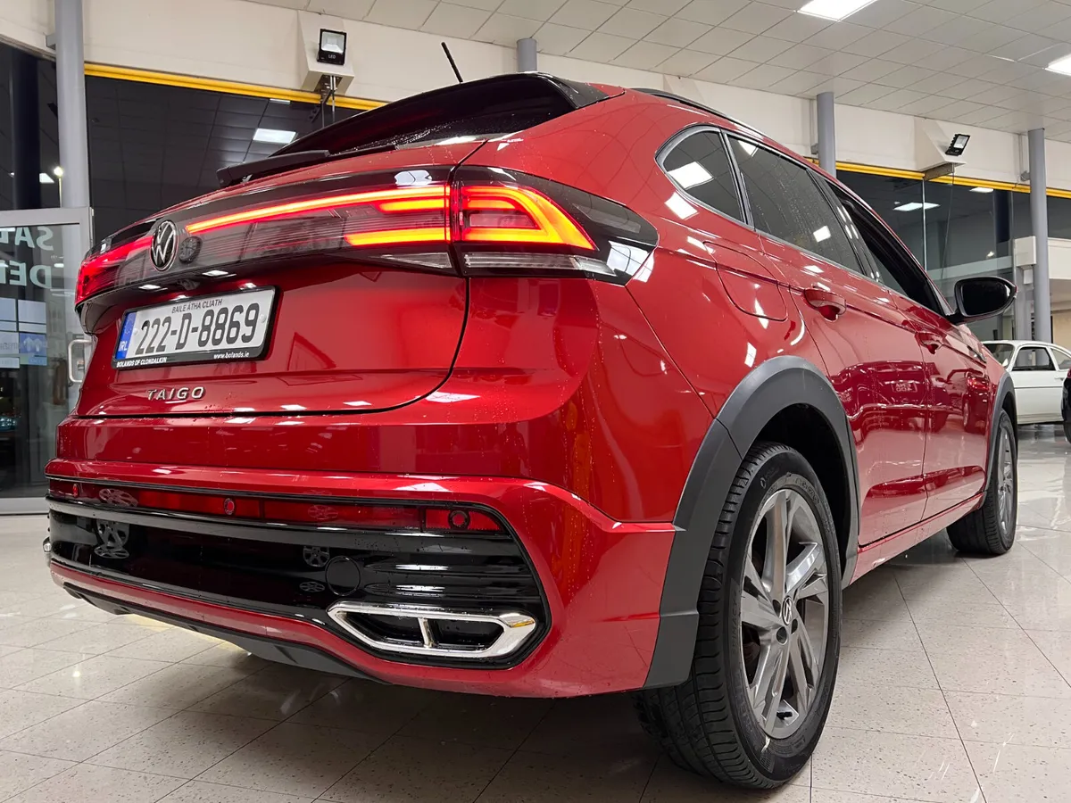 Rare AUTOMATIC Top Spec R Line With As New Low Kms - Image 2