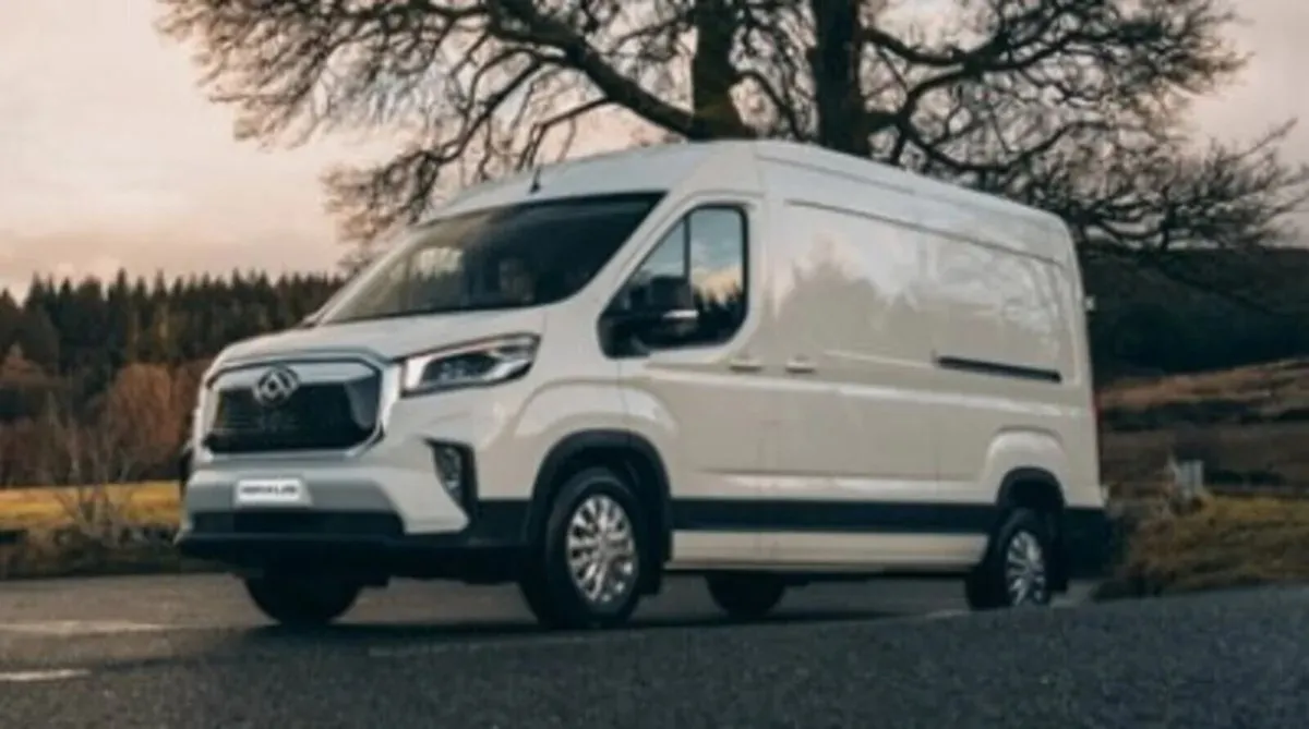 **Maxus Deliver 9 LUX L3 H2 FWD** - Image 1