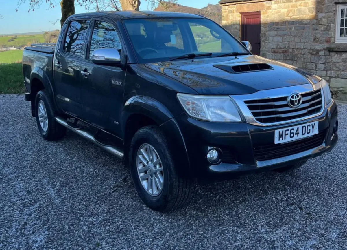 Toyota Hilux 2014 - Image 1